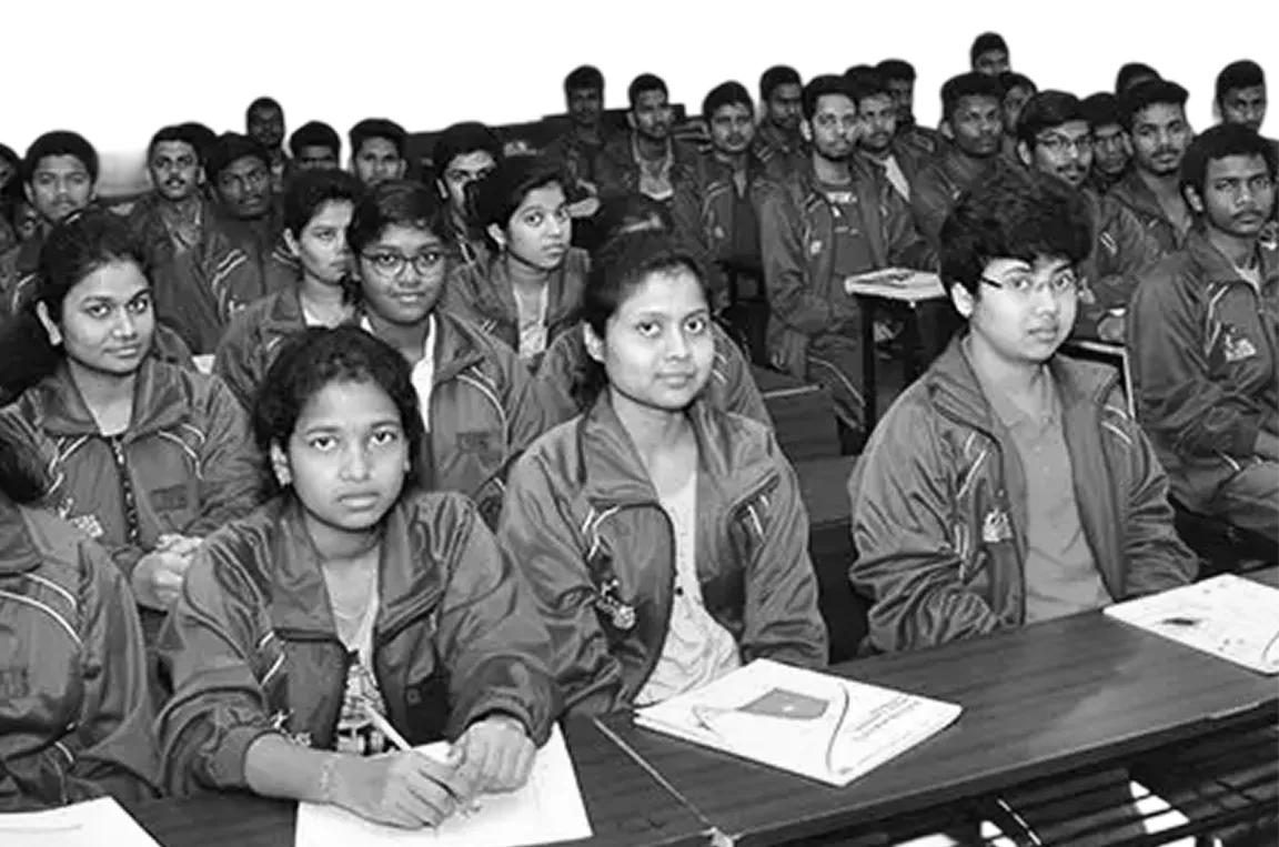 Students benefiting from CSRL education program